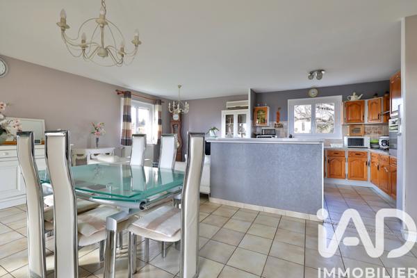 Maison à vendre 6 pièces 145 m² Grézieu-la-Varenne