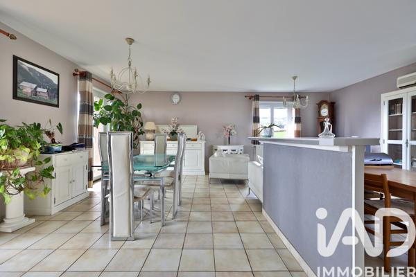 Maison à vendre 6 pièces 145 m² Grézieu-la-Varenne