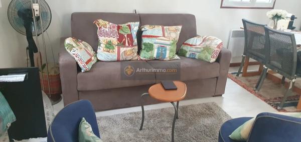 Vente                                                      Terrain
                        
                                         200 m2                     à Fréjus