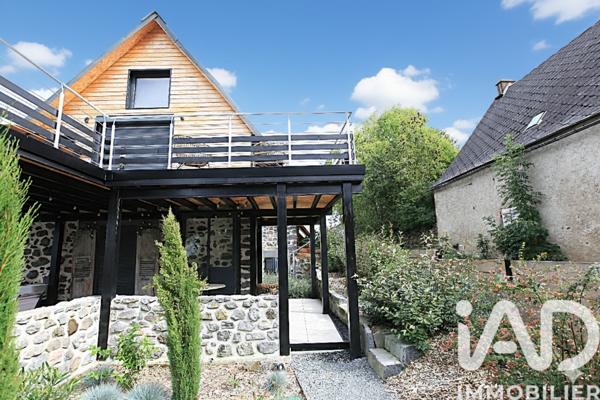 Maison à vendre 7 pièces 206 m² Rochefort-Montagne
