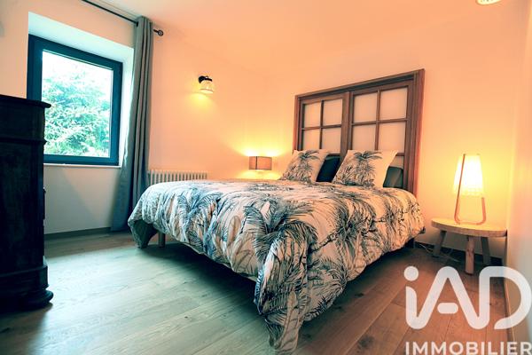 Maison à vendre 7 pièces 206 m² Rochefort-Montagne