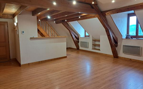 Appartement à louer    3 pièces • 63,50 m2 Saint-Laurent-du-Pont