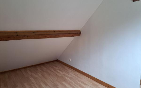 Appartement à louer    3 pièces • 63,50 m2 Saint-Laurent-du-Pont