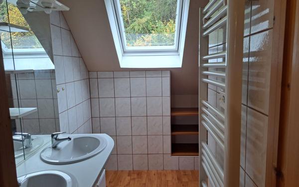 Appartement à louer    3 pièces • 63,50 m2 Saint-Laurent-du-Pont