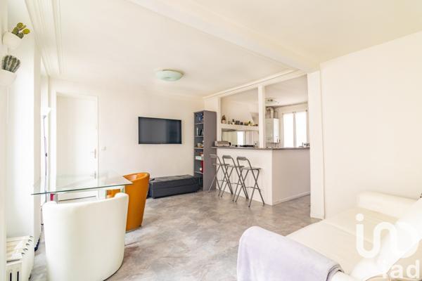 Appartement 4 pièces de 81 m² à Paris (75003)