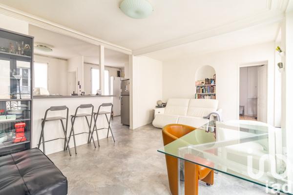 Appartement 4 pièces de 81 m² à Paris (75003)