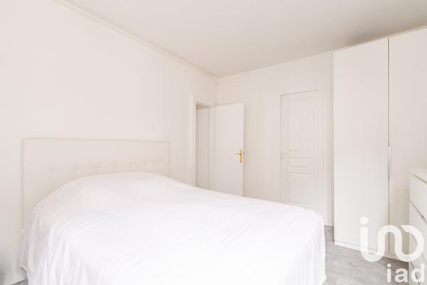 Appartement 4 pièces de 81 m² à Paris (75003)