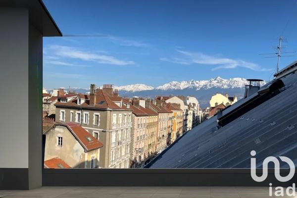 Duplex 4 pièces de 95 m² à Grenoble (38000)