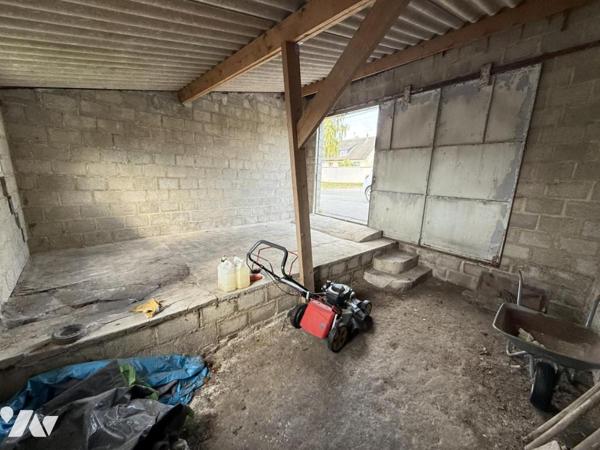 Moreuil terrain et garage