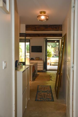 Pied Cité: maison de ville avec jardin et piscine