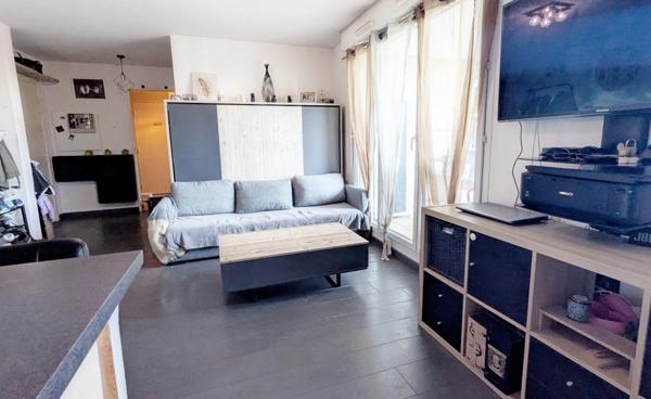 ISTRES | T3 en REZ-DE-JARDIN avec EXTERIEUR DE 76 m² et STATIONNEMENT