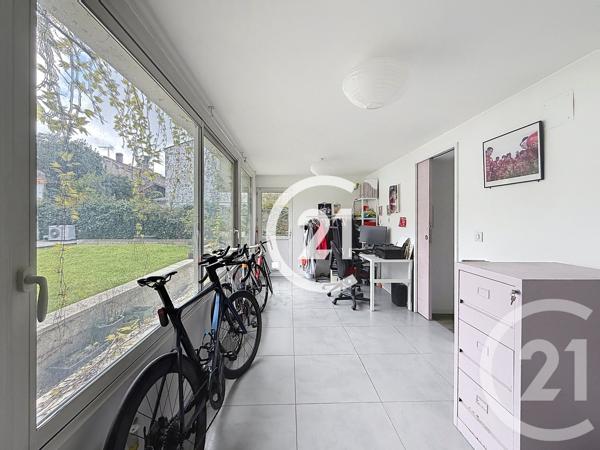 Maison à vendre  4 pièces - 140 m 2   COGNAC  - 16