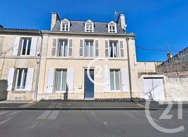 Maison à vendre  4 pièces - 140 m 2   COGNAC  - 16