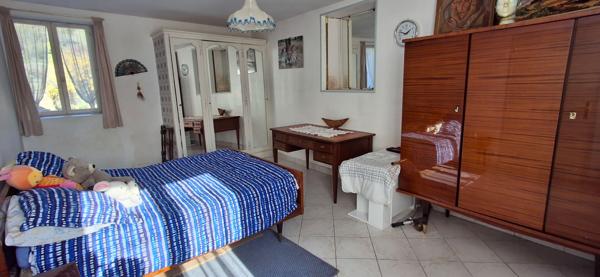 Maison de charme à Orrouy - Un havre de paix à rafraichir avec grand potentiel