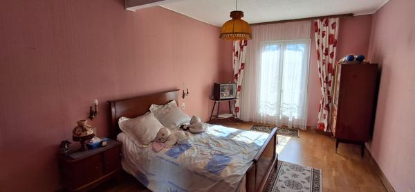 Maison de charme à Orrouy - Un havre de paix à rafraichir avec grand potentiel