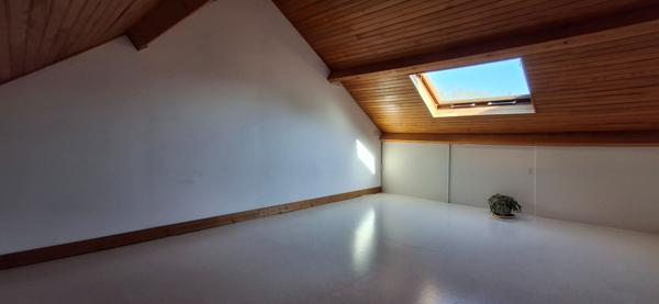 Maison de charme à Orrouy - Un havre de paix à rafraichir avec grand potentiel