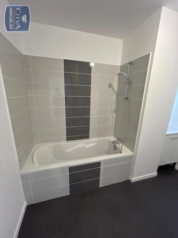 Appartement à louer 3 pièces 67m²