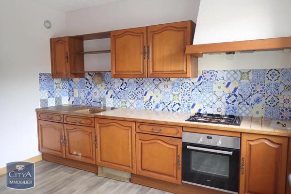 Appartement à louer 3 pièces 74m²