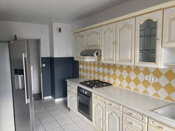 Appartement 5 pièces                                        - 42100 Saint-Étienne Réf : 12762
