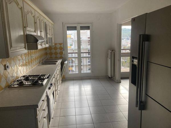 Appartement 5 pièces                                        - 42100 Saint-Étienne Réf : 12762