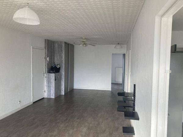 Appartement 5 pièces                                        - 42100 Saint-Étienne Réf : 12762