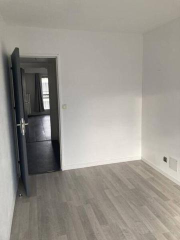 Appartement 5 pièces                                        - 42100 Saint-Étienne Réf : 12762