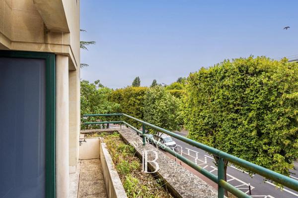 Saint-Cloud, Appartement 3 Chambres -  146 m² à vendre