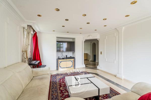 Saint-Cloud, Appartement 3 Chambres -  146 m² à vendre