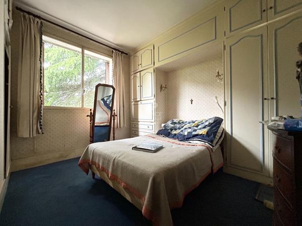 Maison Poissy 6 pièce(s) 179.41 m2 1 045 000 € **  - Référence  9196