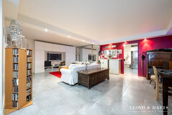 LA CELLE-SAINT-CLOUD – Quartier de la Feuillaume – Élégante maison d’architecte familiale au calme absolu