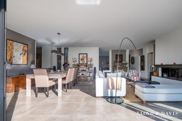 LA CELLE-SAINT-CLOUD – Quartier de la Feuillaume – Élégante maison d’architecte familiale au calme absolu
