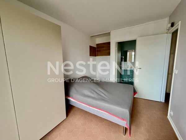 Appartement Saint Maurice 2P 47 m2 grand balcon et cave