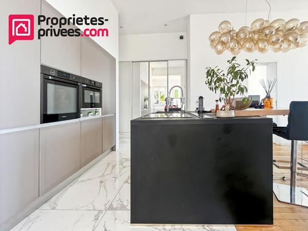 Cannes : Appartement bourgeois, terrasse vue mer et extension possible