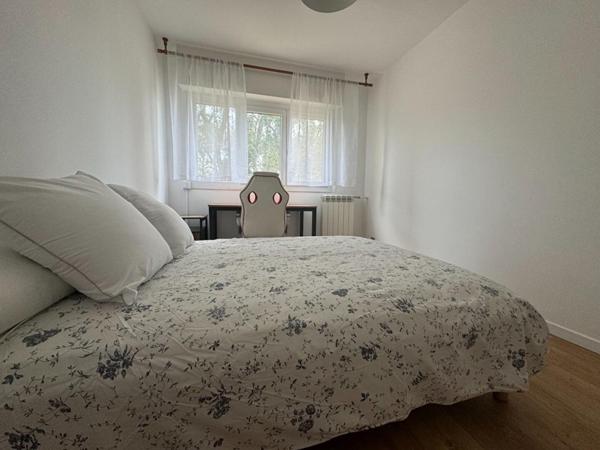 13009 Mazargues Appt de Type 4 avec balcon + 1 parking privé