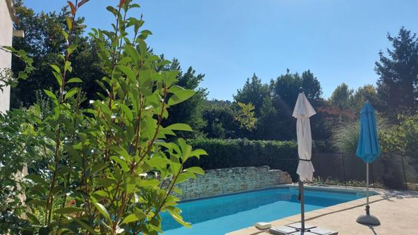 Maison à vendre 6 pièces, jardin, piscine et garage (13)