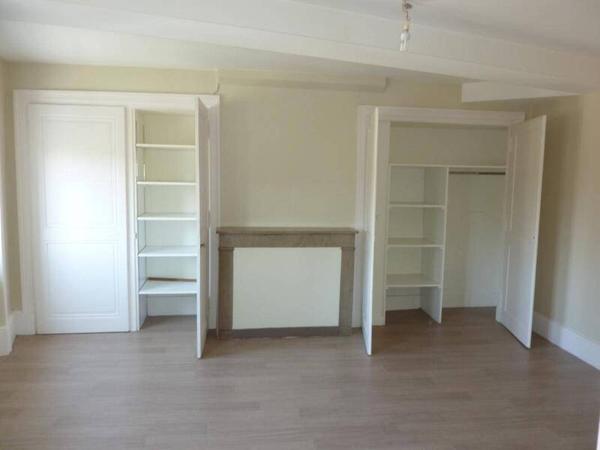 Appartement 2 pièces                                        - 42600 Montbrison Réf : 12446