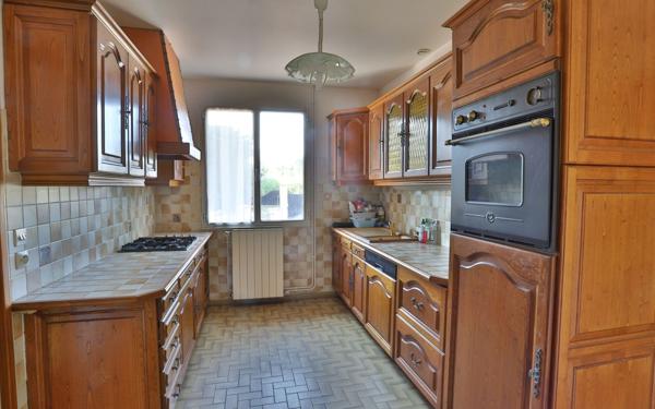 Maison à vendre    8 pièces • 166 m2 Gournay-en-Bray