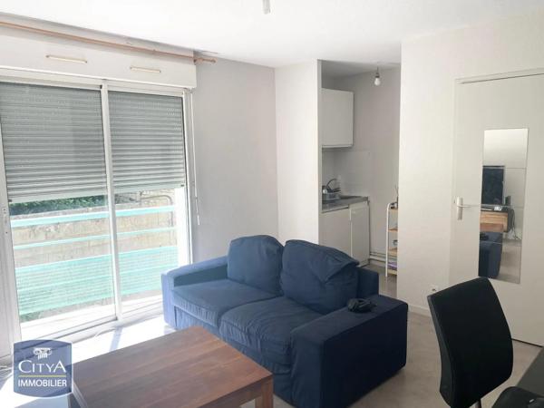 Appartement à louer 2 pièces 32.76m²