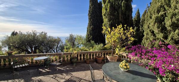 Magnifique maison bourgeoise - vue mer à 180°