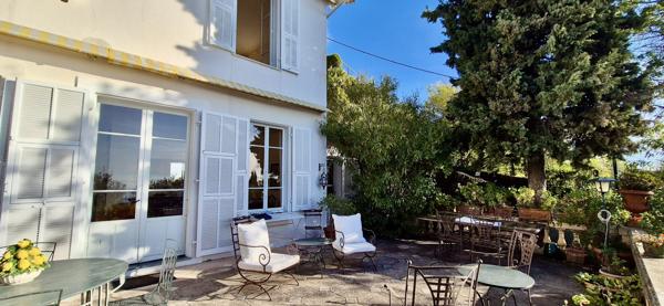 Magnifique maison bourgeoise - vue mer à 180°