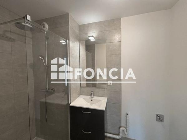 Location Appartement 2 pièces 47.18 m² - 87 AVENUE PROFESSEUR TIXIER Bourgoin Jallieu 38300