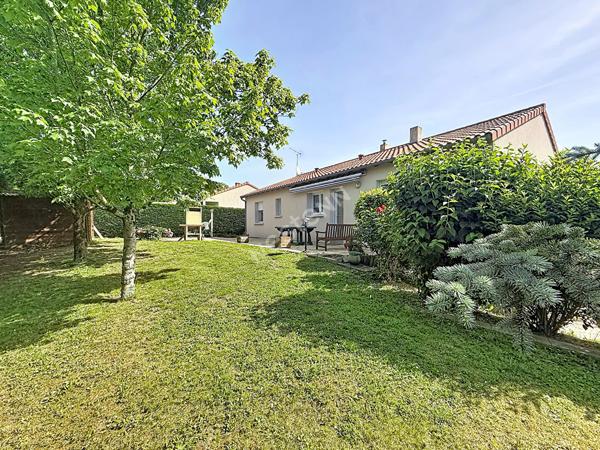 Maison à vendre à La Boutouchère - 4 chambres - Sous-sol et jardin