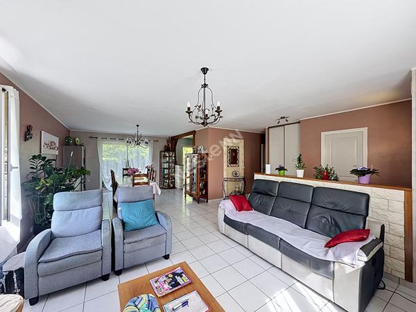 Maison à vendre à La Boutouchère - 4 chambres - Sous-sol et jardin