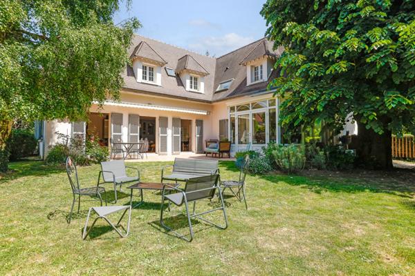 Maison à vendre  8 pièces - 250 m2 VERSAILLES - 78