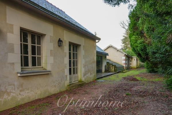 Propriete à vendre 23 pièces LA CHAPELLE SUR ERDRE (44)