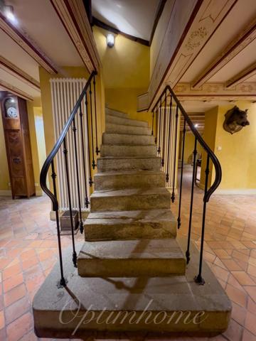 Propriete à vendre 23 pièces LA CHAPELLE SUR ERDRE (44)