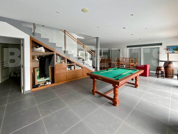 Villa avec Terrain à GROS POTENTIEL