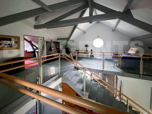 Villa avec Terrain à GROS POTENTIEL