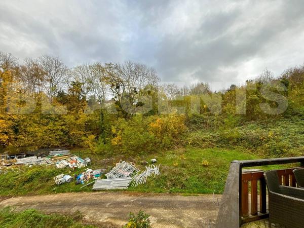 Villa avec Terrain à GROS POTENTIEL