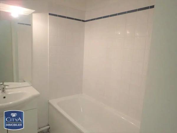 Appartement à louer 3 pièces 61.8m² La Gorgue (59253)